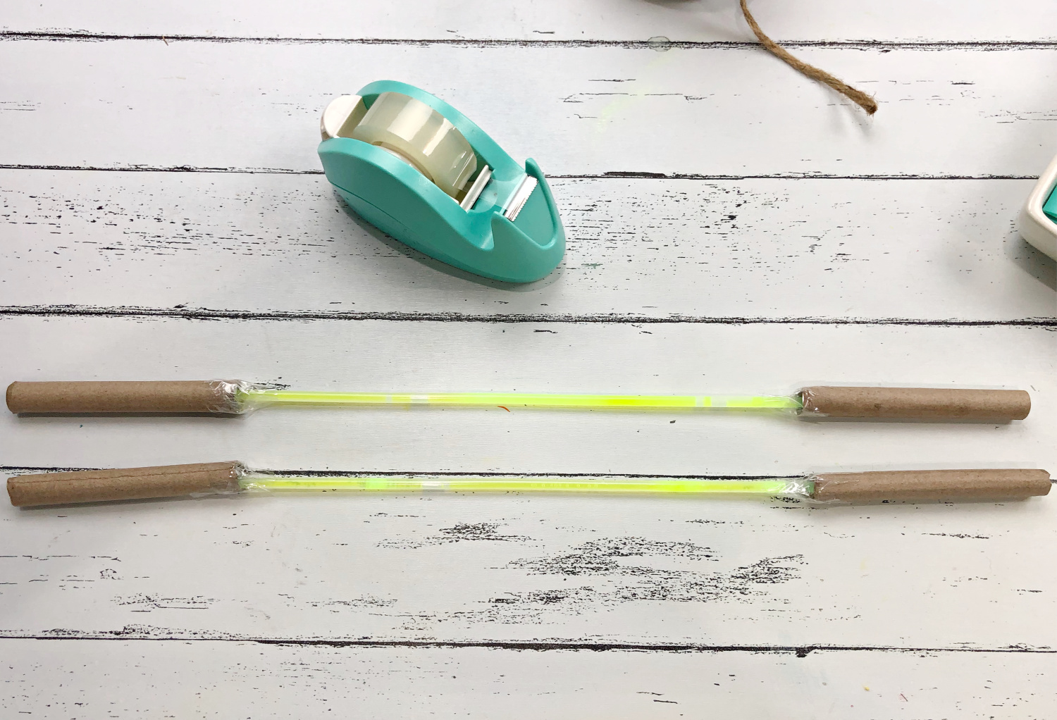 make a scroll rod