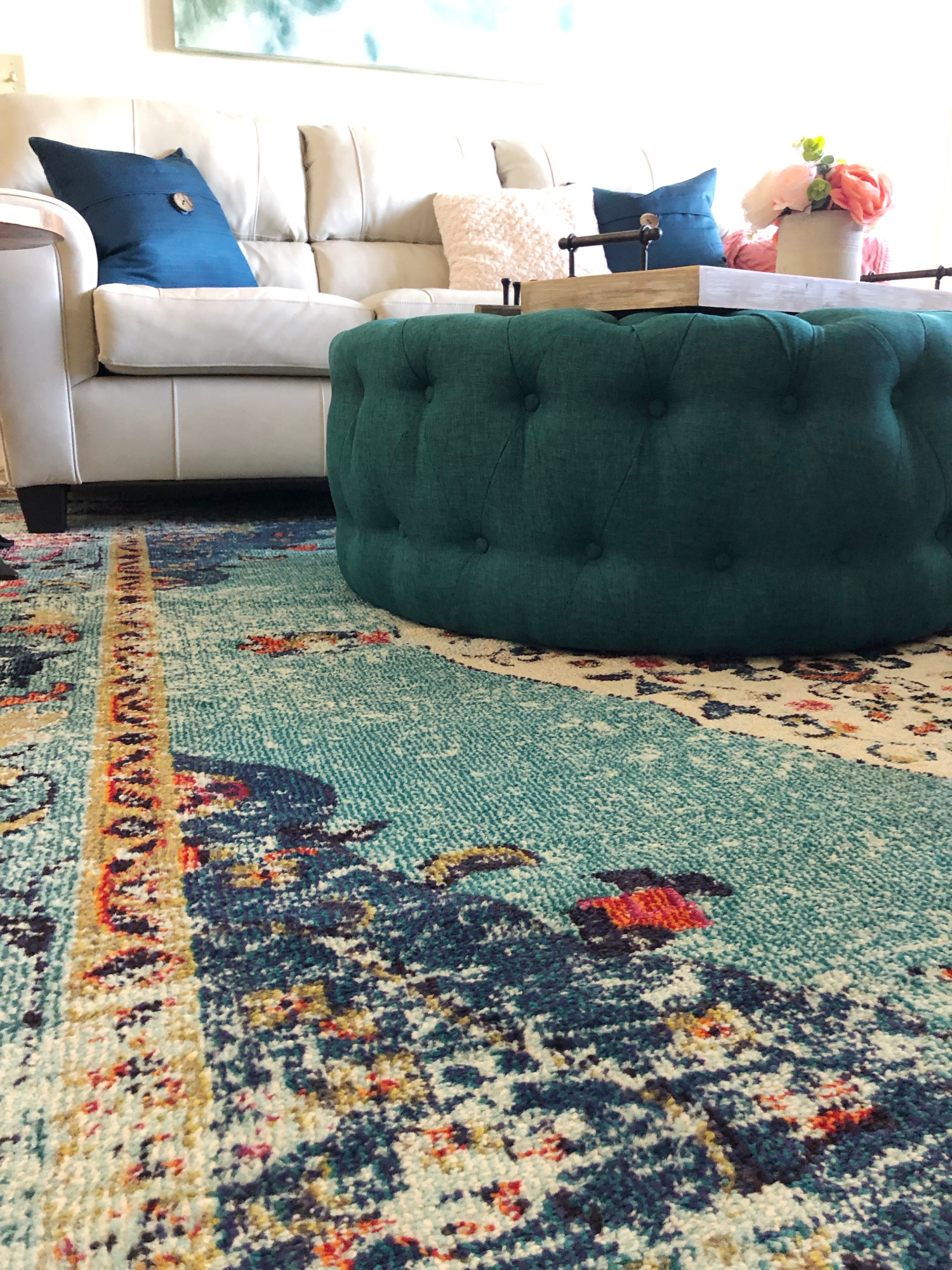 Rug and ottoman teal accents - TEAL LIVING ROOM DECOR - LAKE CONDO or Beach