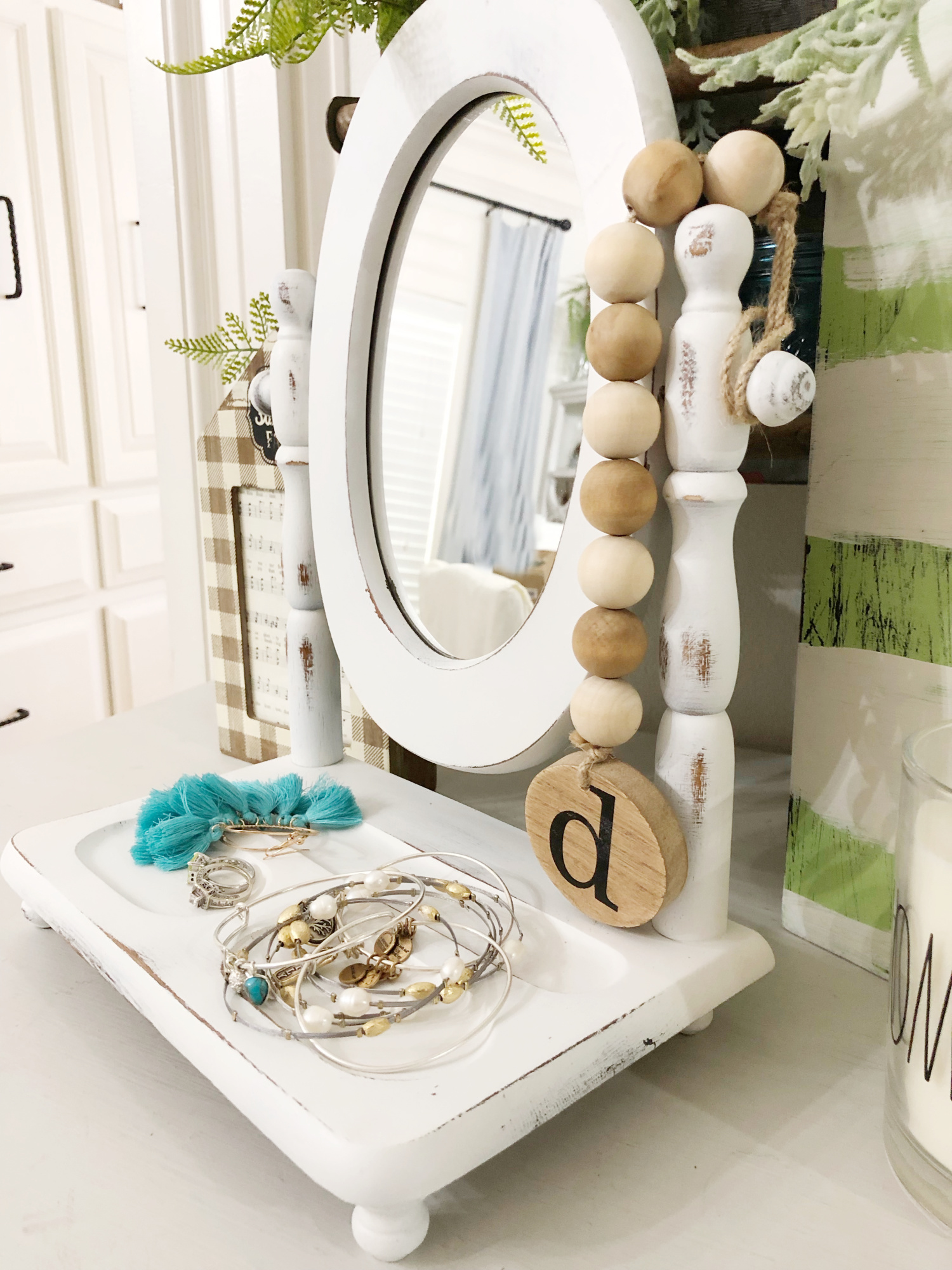 Thrift store mirror makeover