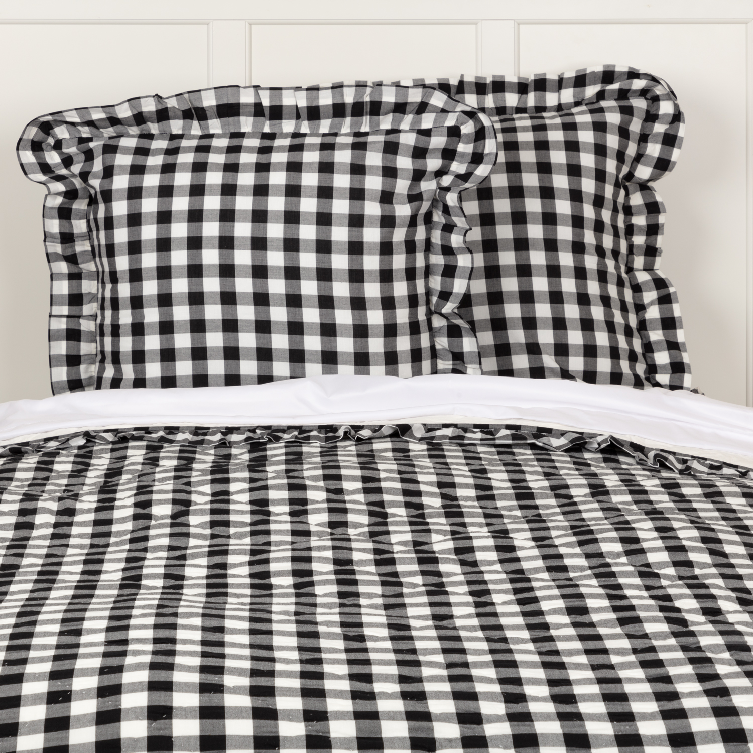 Black and White bedding