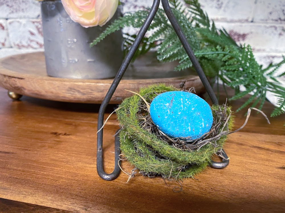 bird nest for antique utensil