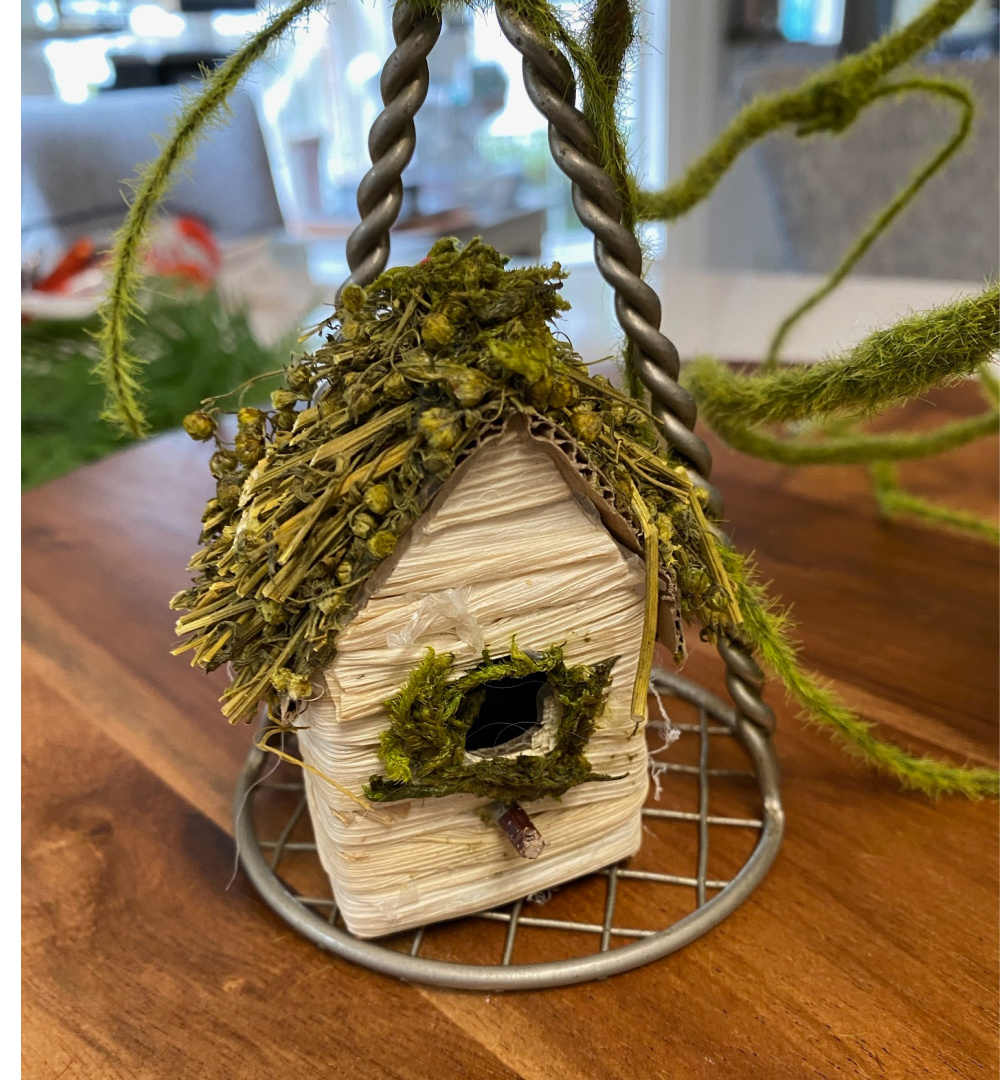 birdhouse for potato masher